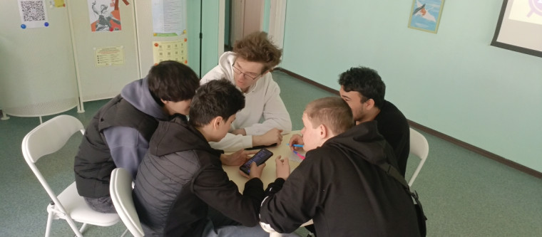 Участие в интеллектуальной игре «КвизУм».